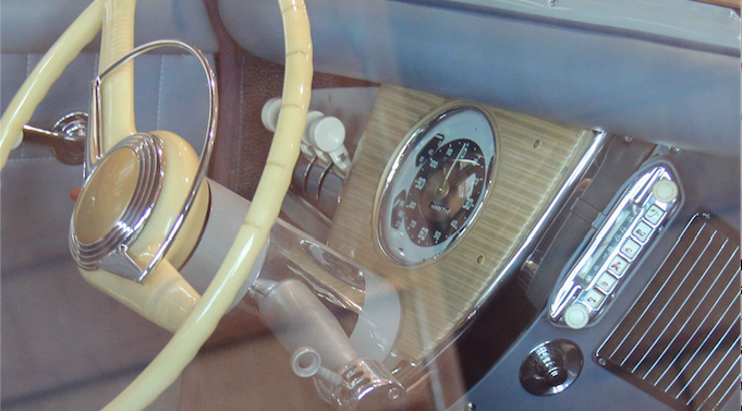 https://www.indieauto.org/2021/07/19/why-the-safety-focused-tucker-didnt-have-seat-belts/1948-tucker-dashboard-col-cov/